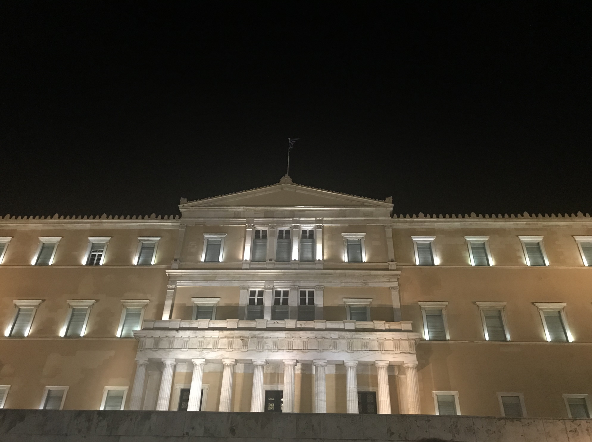 Attachment Parlamento greco.png